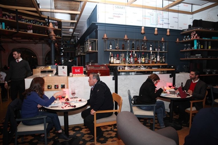 Valentine's at Everyday Cafe